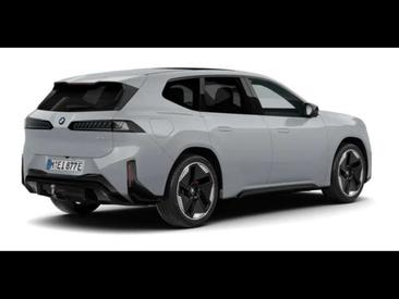 BMW iX3 50 XDrive — photo 2