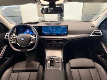 BMW Série 3 Touring 320d XDrive — photo 22