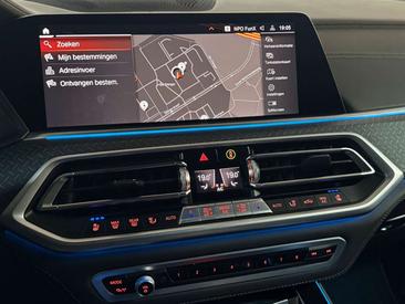 BMW X5 XDrive45e — photo 16