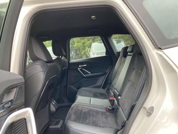 BMW IX1 XDrive30 — photo 15