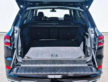 BMW X5 XDrive30d — photo 10