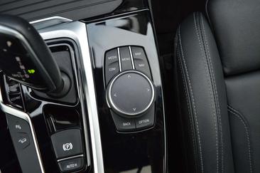 BMW X4 Coupé SUV XDrive20i — photo 14