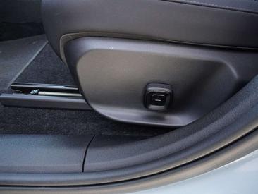 Volvo EX30 Single Motor — photo 17