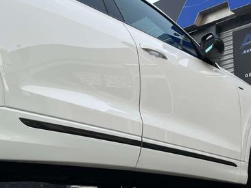 Audi Q8 Competition Plus 50 TDI Quattro — photo 21