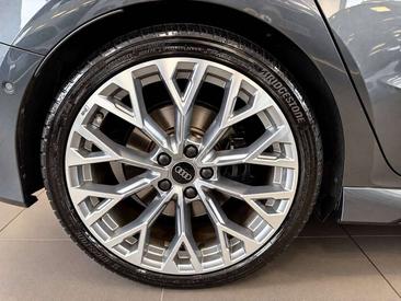 Audi RS3 Sportback — photo 15