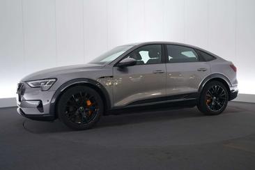 Audi A5 Sportback Advanced S-Line 55 — photo 12