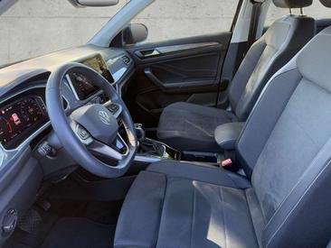 Volkswagen T-Roc Crossover 2.0 TDI DSG 4Motion — photo 9