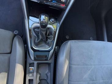 Volkswagen T-Roc Crossover 2.0 TDI DSG 4Motion — photo 11
