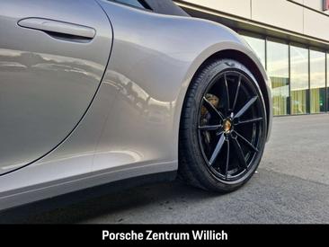 Porsche 911 Cabriolet Carrera — photo 14