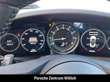 Porsche 911 Cabriolet Carrera — photo 21