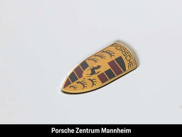 Porsche 911 Cabriolet Carrera GTS — photo 33