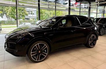 Porsche Cayenne III E-Hybrid Platinum Edition 2022 Noir — photo 4