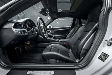 Porsche 911 Carrera S — photo 6