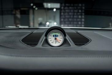 Porsche 911 Carrera S — photo 17