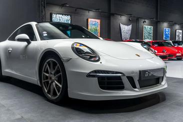 Porsche 911 Carrera S — photo 26