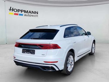 Audi Q8 TFSI E Competition Plus 55 E Quattro — photo 2