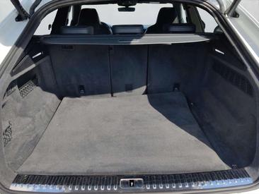 Audi Q8 TFSI E Competition Plus 55 E Quattro — photo 4