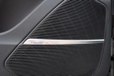 Audi Q7 TFSI E 55 E Quattro — photo 17