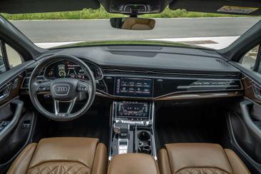 Audi Q7 TFSI E 55 E Quattro — photo 23