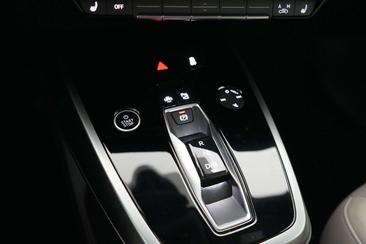Audi Q4 Advanced Business 45 — photo 16