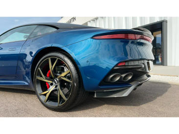 Aston Martin DBS Superleggera V12 — photo 20