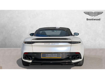 Aston Martin DBS Superleggera V12 — photo 14