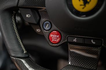 Ferrari 812 Superfast — photo 13