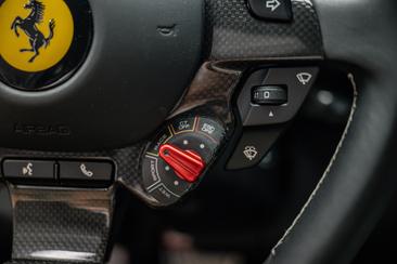 Ferrari 812 Superfast — photo 14