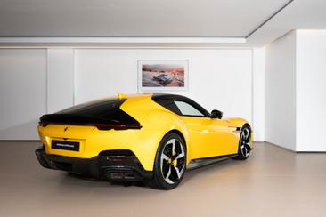 Ferrari 12 Cilindri — photo 3