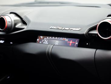 Ferrari 812 Superfast — photo 16