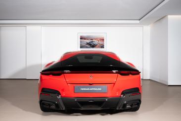 Ferrari 12 Cilindri — photo 4