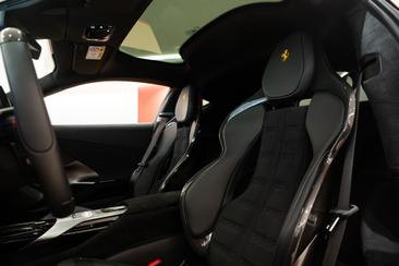 Ferrari 12 Cilindri — photo 6