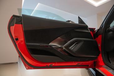 Ferrari 12 Cilindri — photo 7