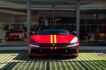 Ferrari 12 Cilindri — photo 2