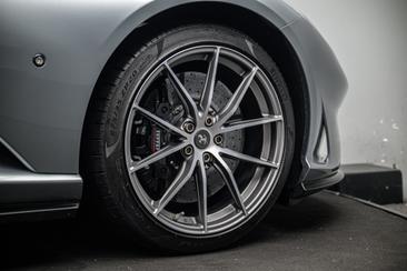 Ferrari 812 Superfast — photo 34
