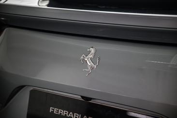 Ferrari 812 Superfast — photo 38