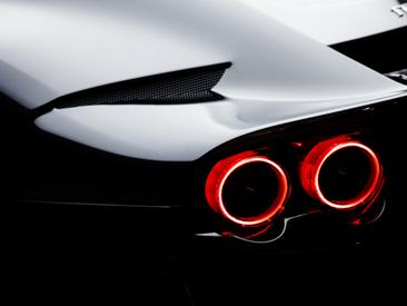 Ferrari 812 Superfast — photo 33