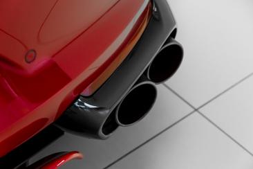 Ferrari 812 Superfast — photo 21