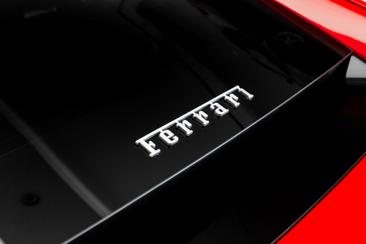 Ferrari 812 Superfast — photo 27