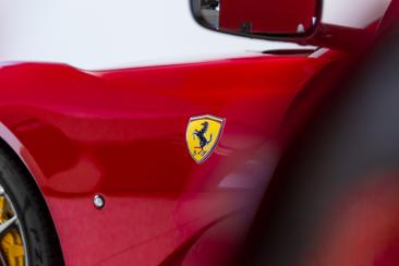 Ferrari 812 Superfast — photo 38