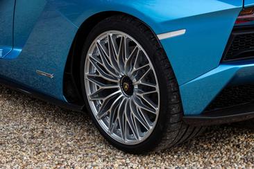 Lamborghini Aventador S Roadster — photo 48