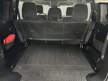 Land Rover Defender 110 D200 — photo 11