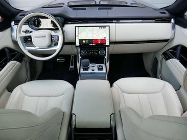 Land Rover Range Rover P530 — photo 8