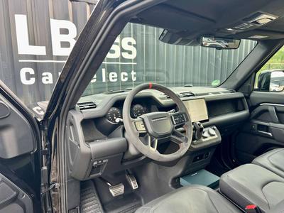 Land Rover Defender 90 V8 P425
