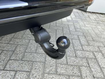 Land Rover Range Rover P550e — photo 16