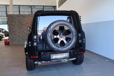 Land Rover Defender D200