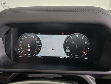 Land Rover Defender 110 P400e — photo 16