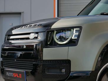 Land Rover Defender 110 P400e — photo 11