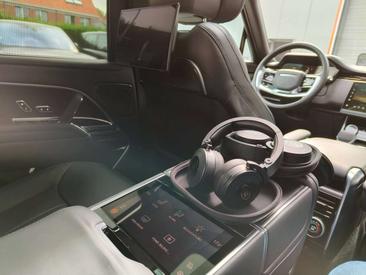 Land Rover Range Rover D350 — photo 13