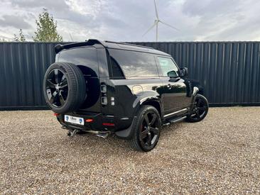Land Rover Defender 90 V8 P425 — photo 29